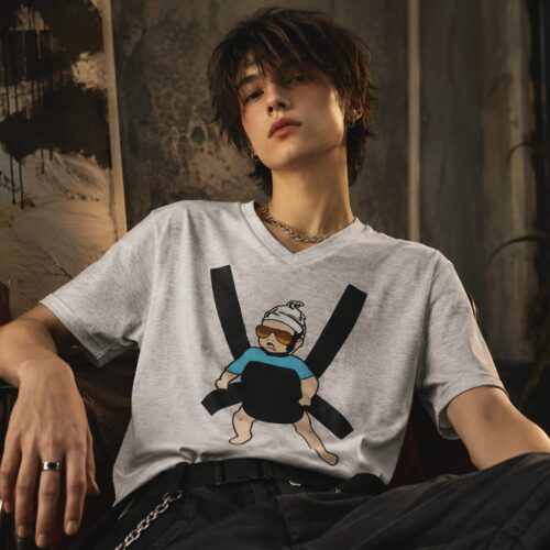 Cooles Baby Chaos Kurzärmeliges Unisex-T-Shirt mit V-Ausschnitt – T-Shirts – SHiiRTS